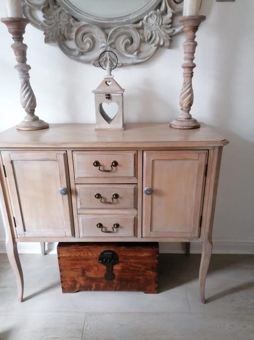 Buy & Sell Rainham Havering - Photos for Shabby chic sideboard