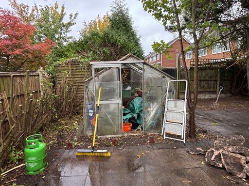 Buy & Sell Castle Vale Birmingham - Photos for Green house - Free
