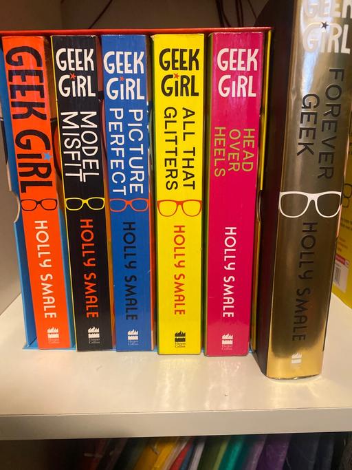 Buy & Sell Greenford Ealing - Photos for Geek Girl set