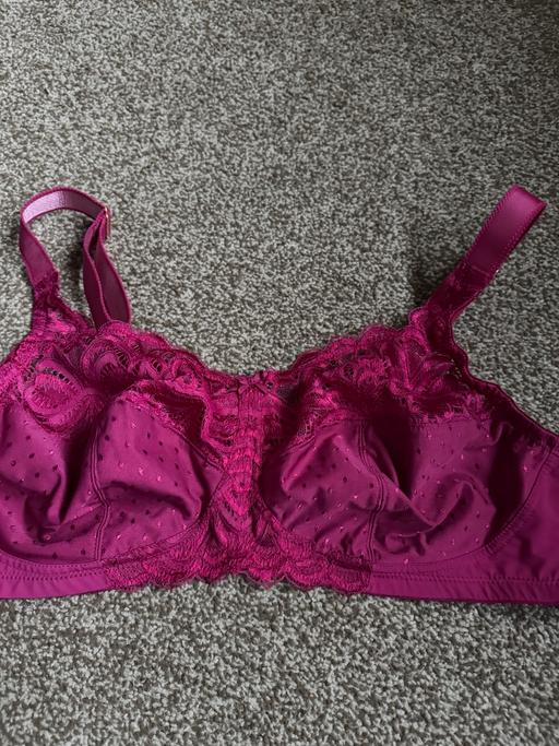 Buy & Sell New Eltham South East London - Photos for M&S ladies bra 42C