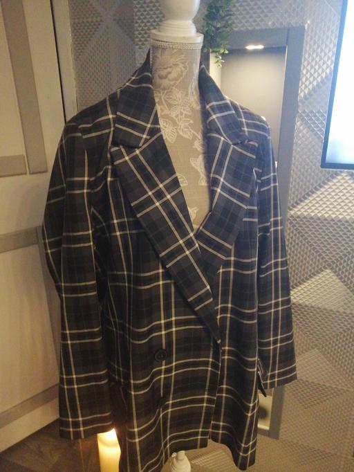 Buy & Sell Wednesfield Wolverhampton - Photos for ladies jacket size *20 *