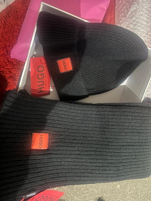 Buy & Sell Millbank Central London - Photos for Set unisex