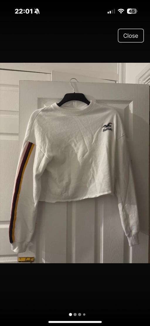 Buy & Sell Staple Hill South Gloucestershire - Photos for Hollister crop top