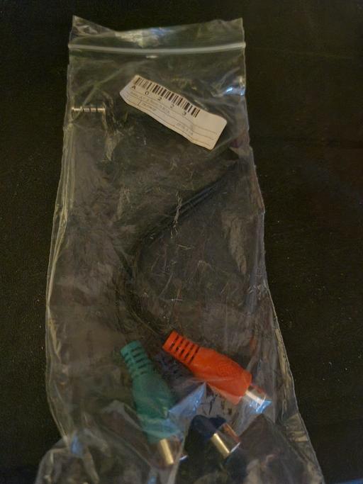 Buy & Sell Kingfisher Shopping Centre Redditch - Photos for mini av to 3.5mm rca adapter