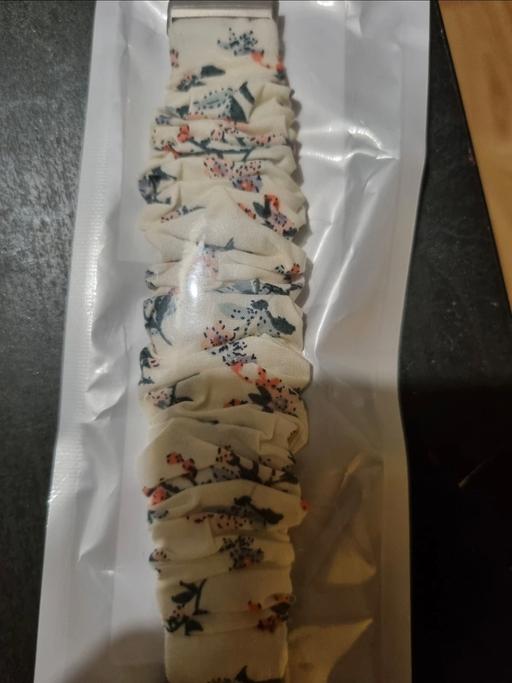 Buy & Sell Studley Stratford-on-Avon - Photos for fitbit versa 3/4 strap