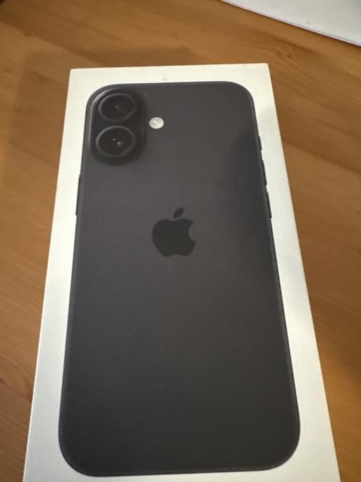 Buy & Sell Mitcham Merton - Photos for I phone 16