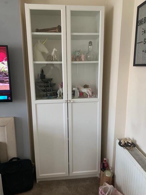 Buy & Sell Wickford Basildon - Photos for One white display unit 