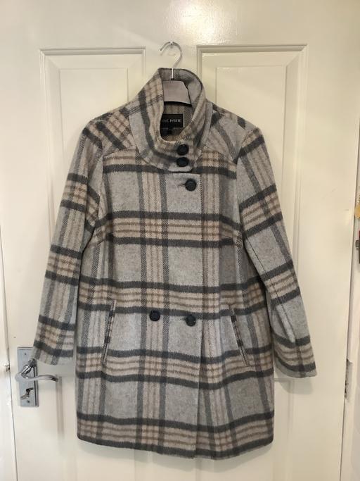 Buy & Sell Woodsetton Dudley - Photos for Next coat 10P