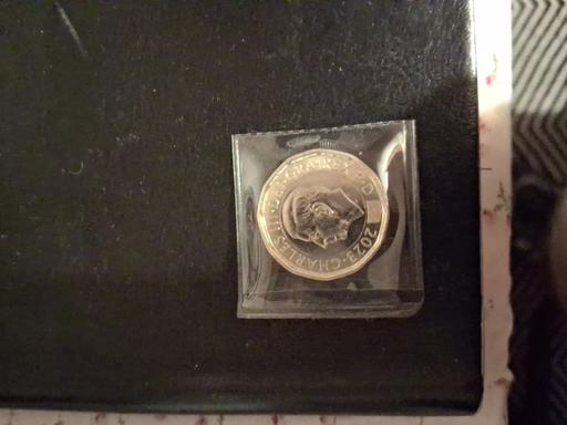 Buy & Sell Dunton Green Sevenoaks - Photos for Rare 2023 bumble bee coin king Charles