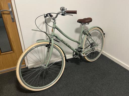 Buy & Sell Wardley Industrial Estate Salford - Photos for Raleigh Sherwood Bike