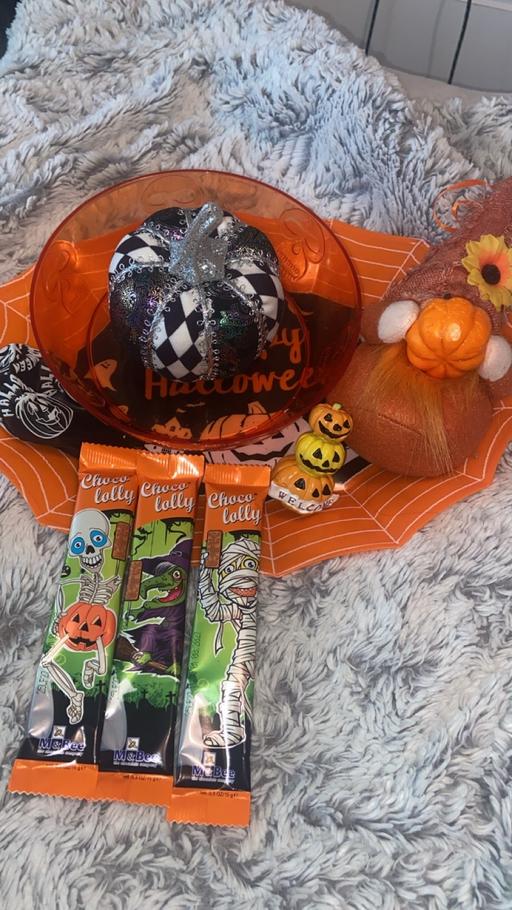 Buy & Sell Stow Heath Wolverhampton - Photos for Halloween bundle