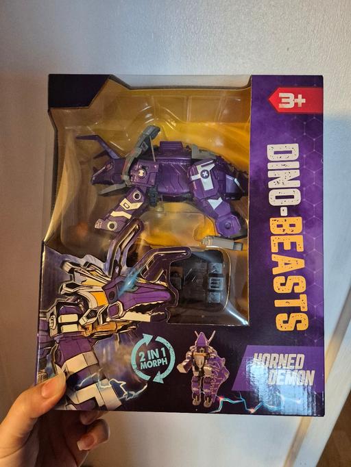 Buy & Sell Crumpsall Manchester - Photos for new Dino-Beasts 2 In 1 Figure