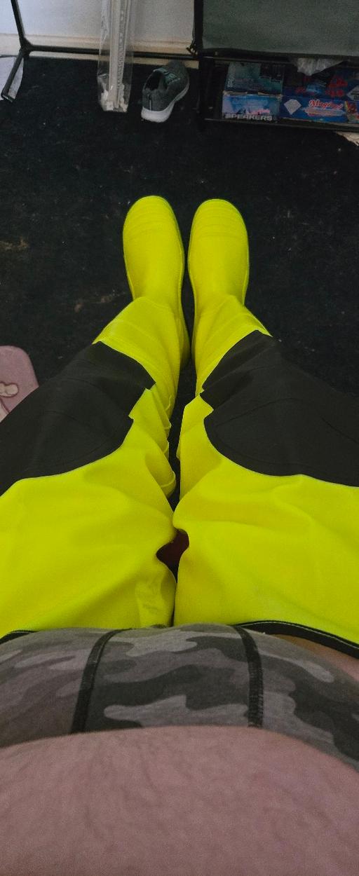 Buy & Sell Aston Birmingham - Photos for flourescent waders