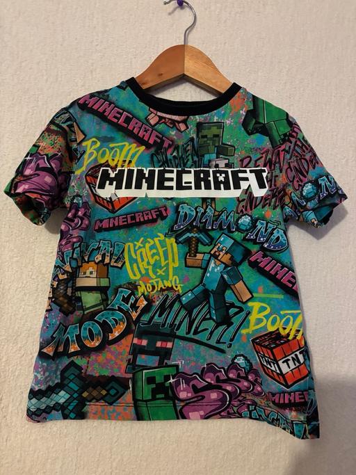 Buy & Sell Heywood Wiltshire - Photos for Graffiti minecrafts T-shirt 5 year