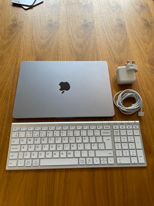 Buy & Sell Kennington South East London - Photos for MacBook Air M2 2022