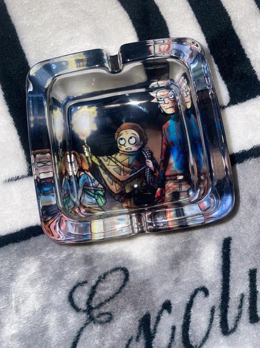 Buy & Sell Waverley Rotherham - Photos for Rick n Morty ash tray