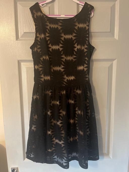 Buy & Sell Conisbrough Doncaster - Photos for Ladies size 8 dress ideal for Christmas 🙈
