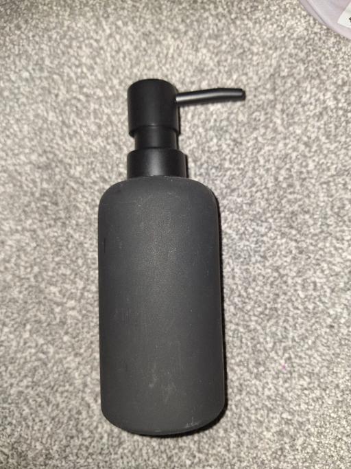 Buy & Sell Ettingshall Park Wolverhampton - Photos for Black Soap Dispenser