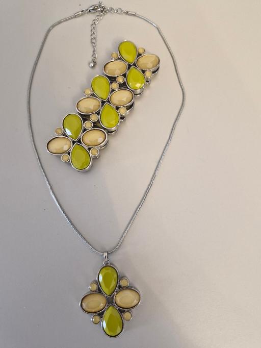 Buy & Sell Liverpool Knowsley - Photos for vintage jewlery necklace braclet and earrings