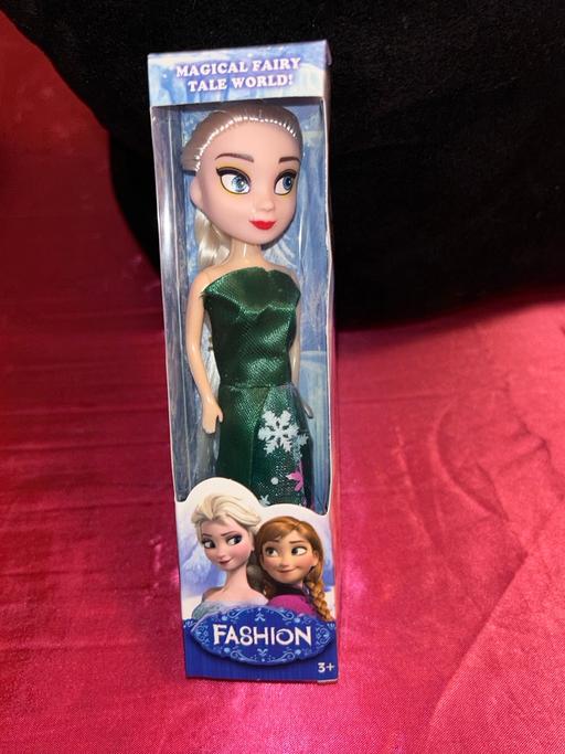 Buy & Sell Northville South Gloucestershire - Photos for “”Frozen”” fashion doll - green dress