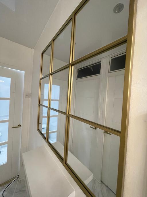 Buy & Sell Commercial Road East London - Photos for Gold grid mirror