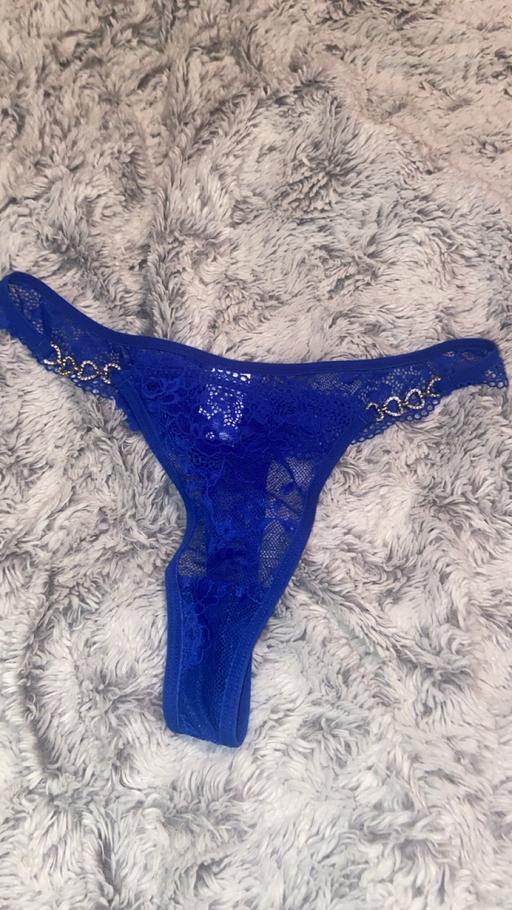 Buy & Sell Stow Heath Wolverhampton - Photos for New thongs