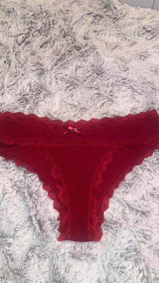 Buy & Sell Bilston Wolverhampton - Photos for New thongs