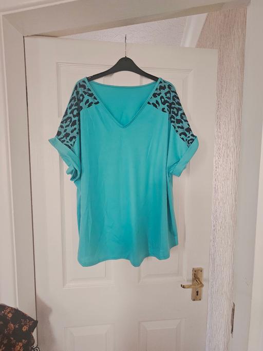 Buy & Sell Newton Doncaster - Photos for Top, size 18/20..NEW without tags.