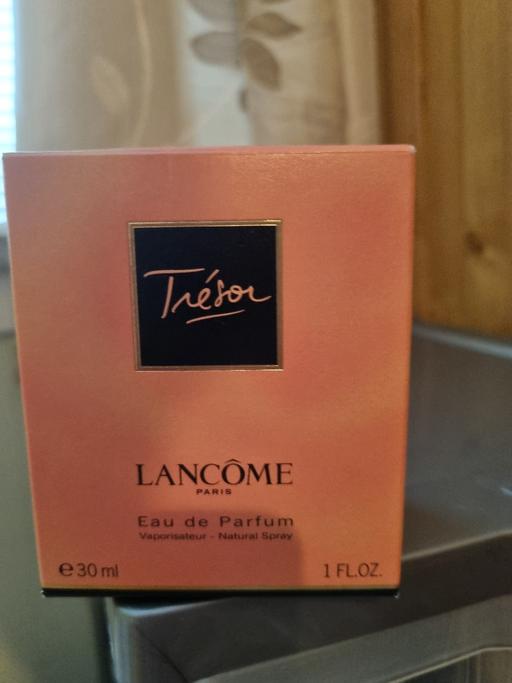 Buy & Sell Grangemouth Falkirk - Photos for perfume