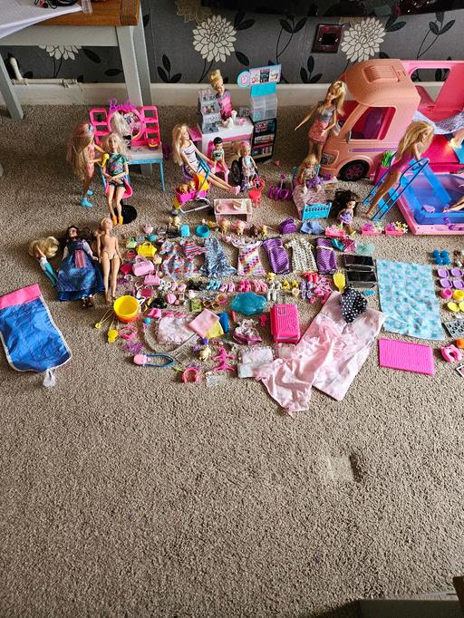 Buy & Sell Fordhouses Wolverhampton - Photos for massive barbie bundle