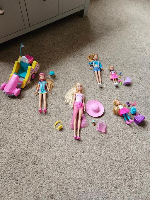 Buy & Sell Fordhouses Wolverhampton - Photos for barbie bundle