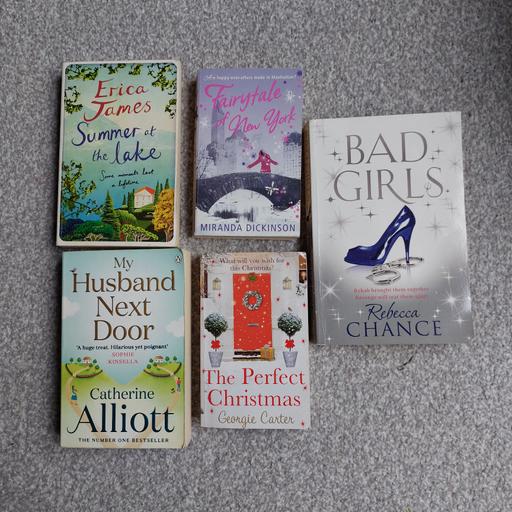 Buy & Sell Wolverhampton West Midlands - Photos for X5 bundle Books for sale