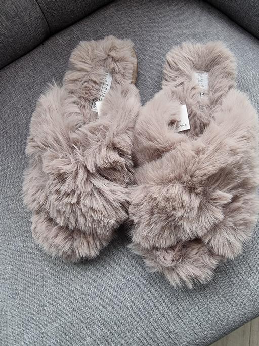 Buy & Sell Bradley Wolverhampton - Photos for Ladies slippers