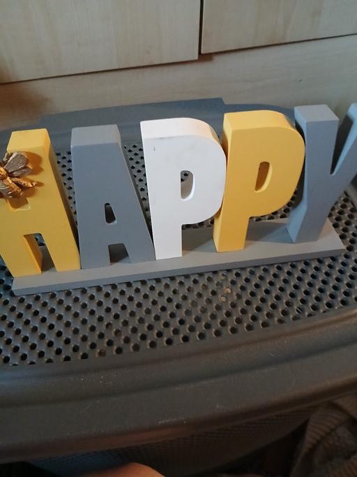 Buy & Sell Netherton Dudley - Photos for happy sign collection only b room