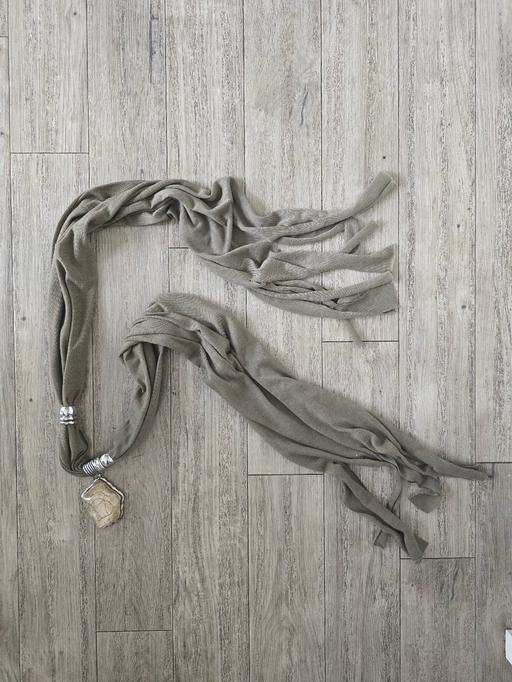Buy & Sell Rowley Regis Sandwell - Photos for Scarf with pendant