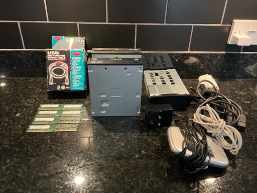 Buy & Sell Bretby South Derbyshire - Photos for ** FREE*Computer Re write player & other bits
