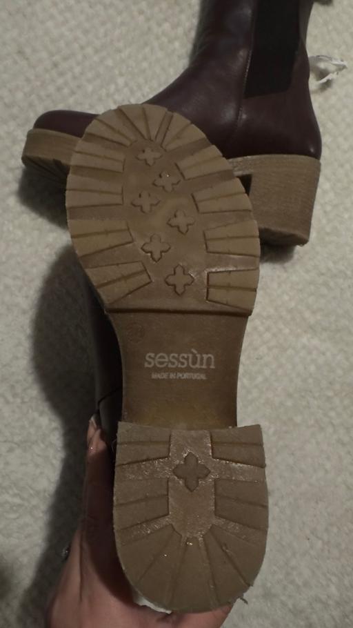 Buy & Sell Elephant and Castle South East London - Photos for Sessun boots