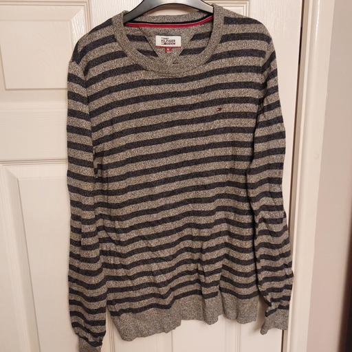 Buy & Sell Wolverhampton West Midlands - Photos for MEN TOMMY HILFIGER DENIM SWEATER SIZE M