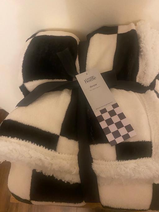 Buy & Sell Ward End Birmingham - Photos for fleece throw