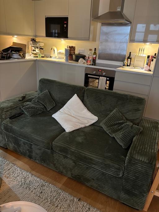 Buy & Sell Barbican Central London - Photos for Green Sofa