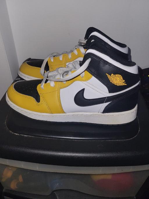 Buy & Sell South Quay East London - Photos for junior size 6