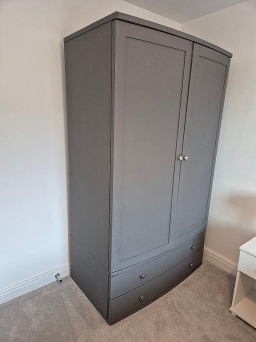 Buy & Sell Padiham Burnley - Photos for Wardrobe