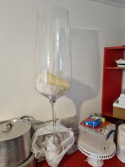 Buy & Sell Four Oaks Birmingham - Photos for giant decorative champagne glass (120cm)