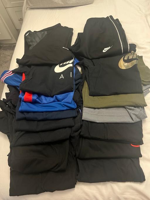 Buy & Sell Bushbury Wolverhampton - Photos for Nike Bundle all size L (teens)