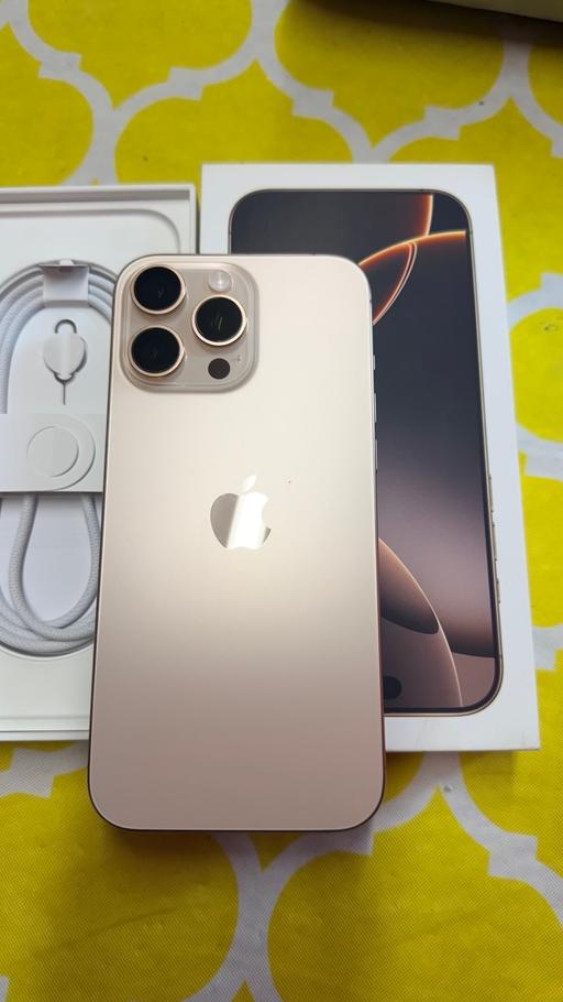 Buy & Sell Essington Wolverhampton - Photos for iPhone 16 pro max 256 unlocked