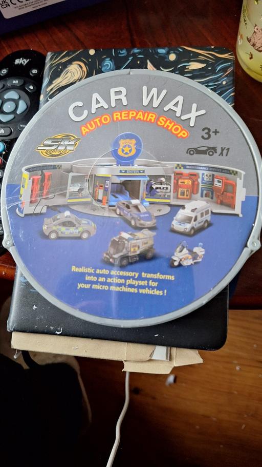 Buy & Sell West Bromwich Sandwell - Photos for Car's Wax repair shop playset mini