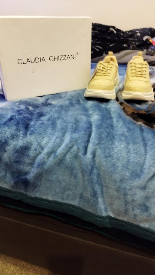 Buy & Sell Mulbrooks Wealden - Photos for Clauria Ghizzani Stylish Womens Trainers (S 6