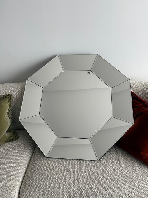 Buy & Sell Leamouth East London - Photos for Large geometric wall mirror 90cm X 90cm