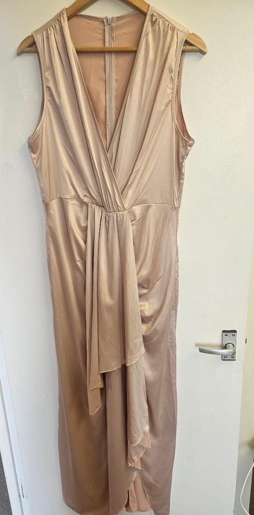 Buy & Sell Millbank Central London - Photos for Champagne Satin Sleeveless Midi Dress