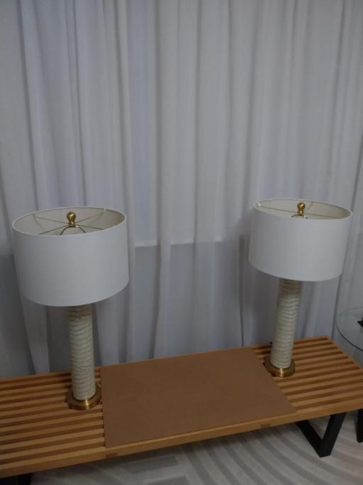 Buy & Sell Seven Kings East London - Photos for Elegant pair of table lamps